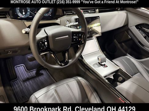 New 2026 Land Rover Range Rover Evoque Dynamic SE image 11