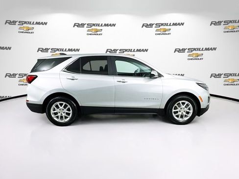 Used 2022 Chevrolet Equinox LT FWD image 8