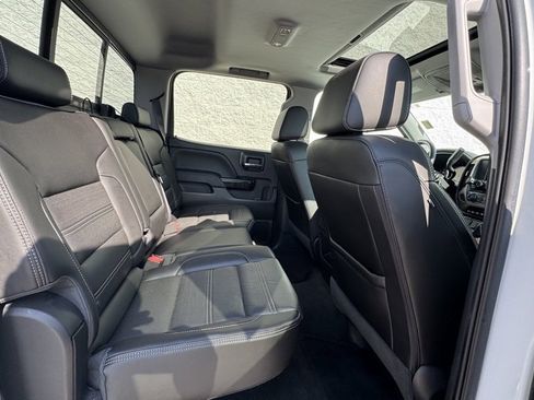 Used 2016 GMC Sierra 1500 Denali w/ Denali Ultimate Package image 9