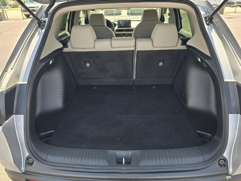 Used 2025 Honda HR-V LX image 26