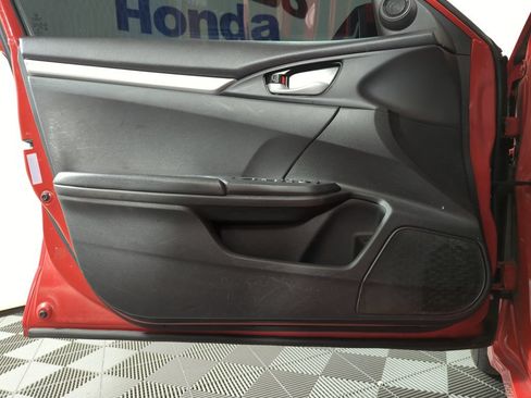 Used 2021 Honda Civic Sport image 8