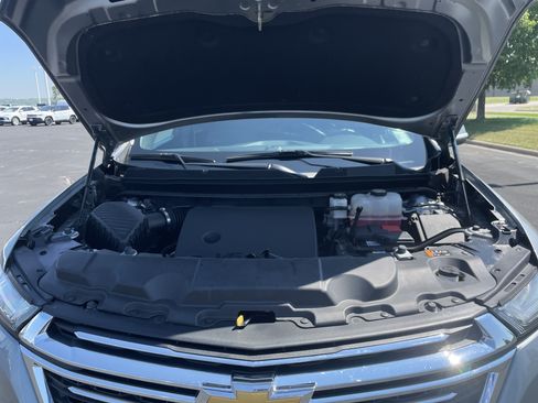 Used 2023 Chevrolet Traverse LT AWD/4WD image 25