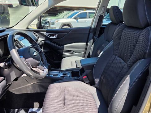 Certified 2023 Subaru Forester Premium AWD/4WD image 21