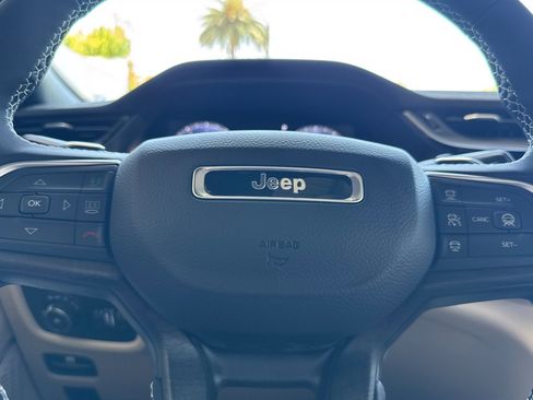 New 2026 Jeep Grand Cherokee L Limited AWD/4WD image 23