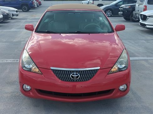 Used 2006 Toyota Solara SLE image 2