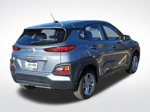 Used 2021 Hyundai Kona SE image 6