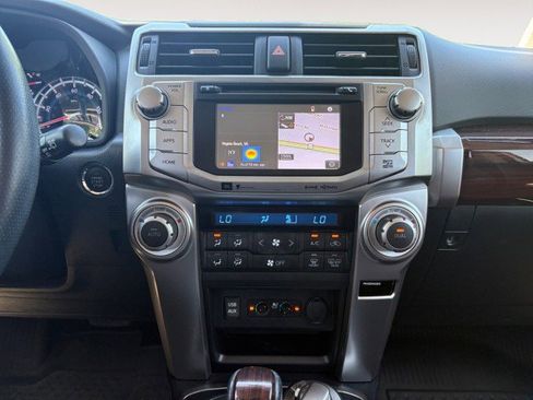 Used 2018 Toyota 4Runner Limited AWD/4WD image 12