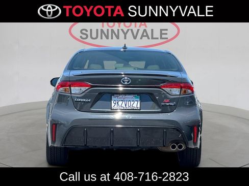 Used 2024 Toyota Corolla SE w/ Convenience Package FWD image 9