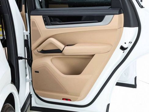New 2026 Porsche Cayenne S AWD/4WD image 60