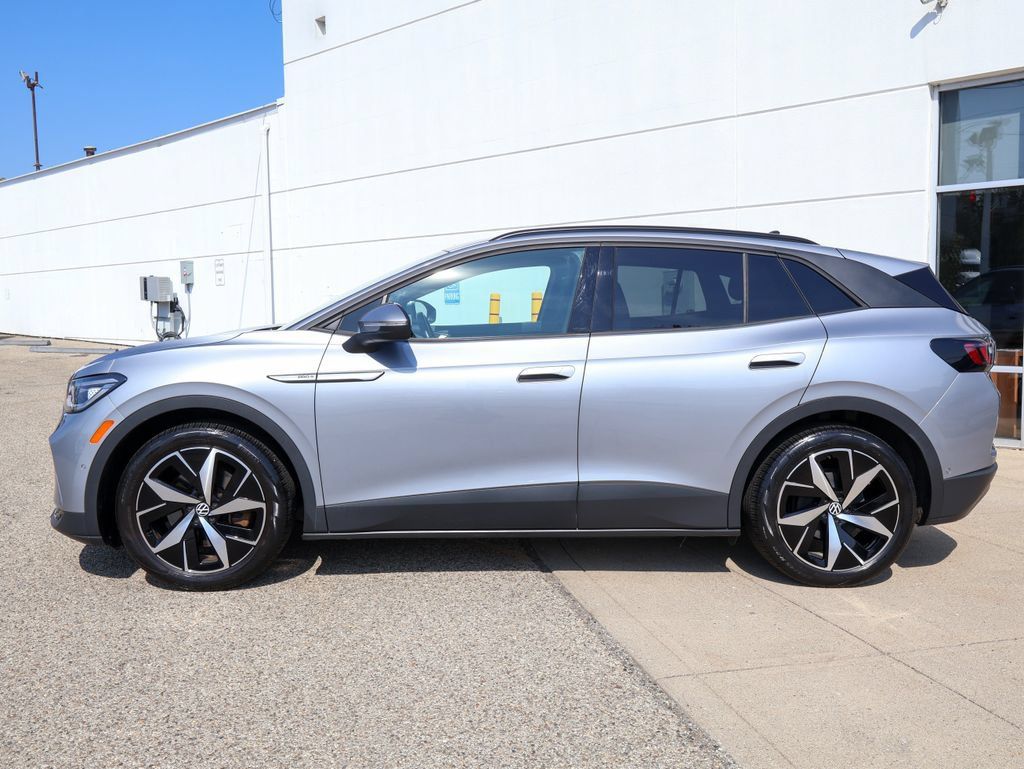 Used 2023 Volkswagen ID.4 Pro S RWD image 2