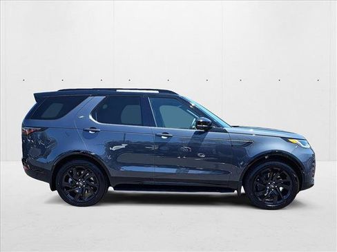 New 2025 Land Rover Discovery Dynamic SE AWD/4WD image 4