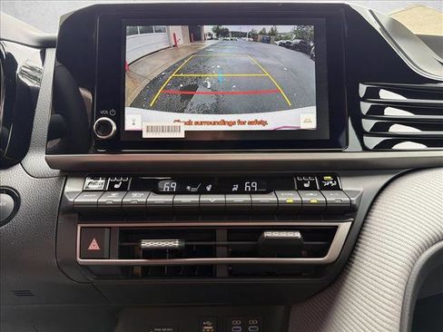 New 2026 Toyota Camry SE FWD image 17