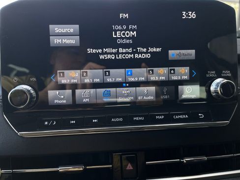 Used 2022 Mitsubishi Outlander SE image 16