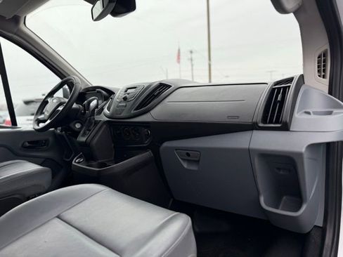 Certified 2019 Ford Transit 150 130 Low Roof image 8