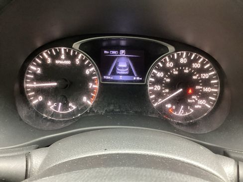 Used 2018 Nissan Pathfinder S AWD/4WD image 20