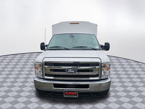 New 2026 Ford E-350 and Econoline 350 Super Duty w/ Power Equipment Group image 2