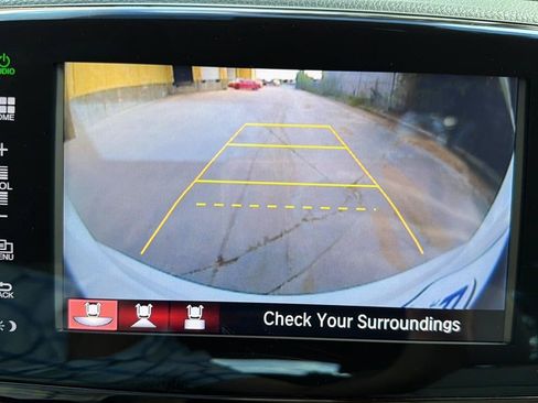 Used 2016 Honda Pilot Touring image 33
