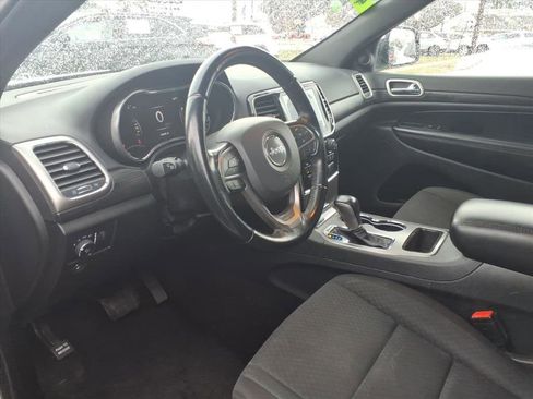 Used 2022 Jeep Grand Cherokee Laredo E image 16