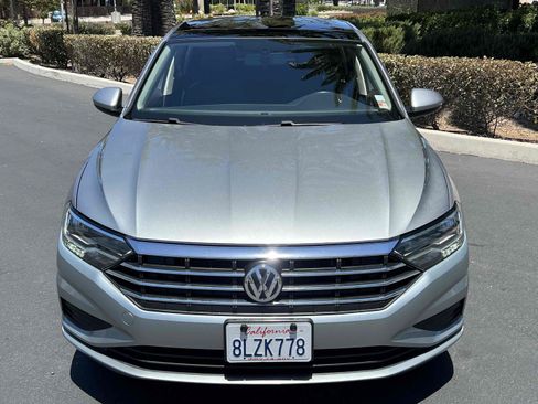 Used 2021 Volkswagen Jetta SE FWD image 14