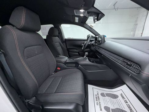Used 2024 Honda HR-V Sport image 18