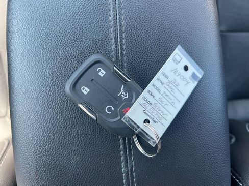 Certified 2022 GMC Terrain SLT w/ Infotainment Package II image 23