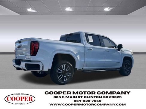 Used 2020 GMC Sierra 1500 AT4 w/ AT4 Premium Package image 7