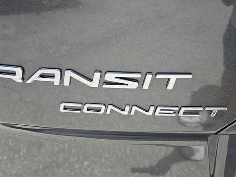 Used 2023 Ford Transit Connect XLT FWD image 6