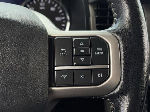 Certified 2023 Ford Expedition XLT image 17