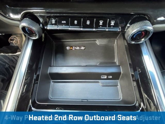Used 2025 Chevrolet Suburban Premier AWD/4WD image 31