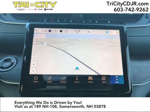 New 2025 Jeep Grand Cherokee Limited image 18