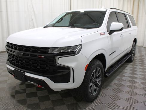 Used 2023 Chevrolet Suburban Z71 image 41