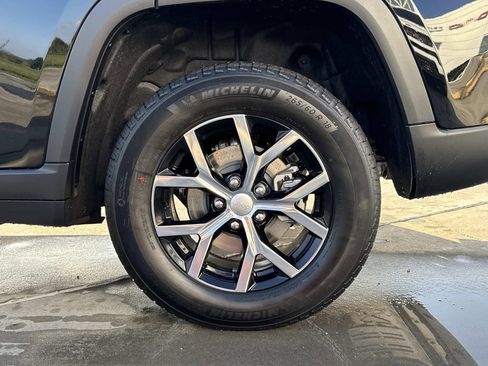 New 2025 Jeep Grand Cherokee Limited image 7