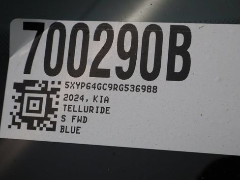 Used 2024 Kia Telluride S w/ S Sunroof Package FWD image 39