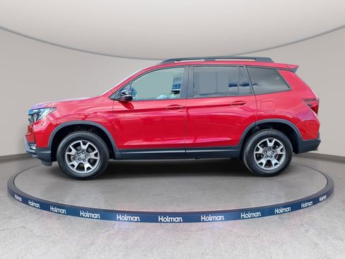 Used 2022 Honda Passport TrailSport image 4