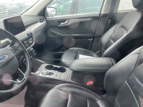 Used 2021 Ford Escape SEL w/ Technology Package image 24
