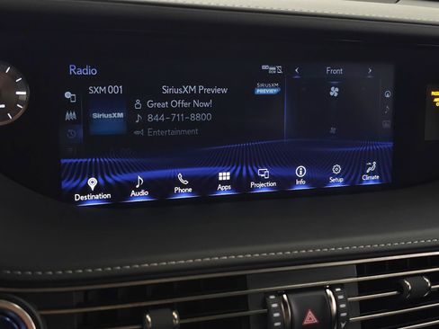 Used 2019 Lexus LS 500h AWD image 26
