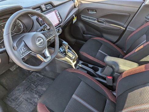 New 2025 Nissan Versa SR FWD image 9
