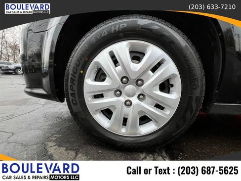 Used 2017 Dodge Grand Caravan SE w/ Power Window Group image 23