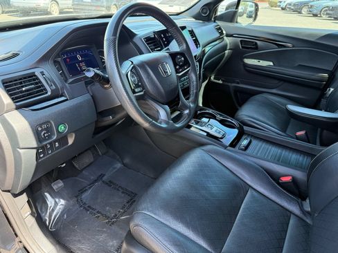 Used 2023 Honda Passport Elite image 13