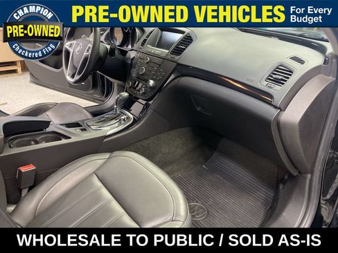 Used 2013 Buick Regal Premium FWD image 30