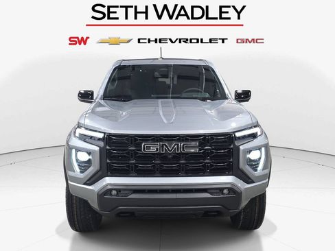 New 2026 GMC Canyon Elevation w/ Convenience Package RWD image 2