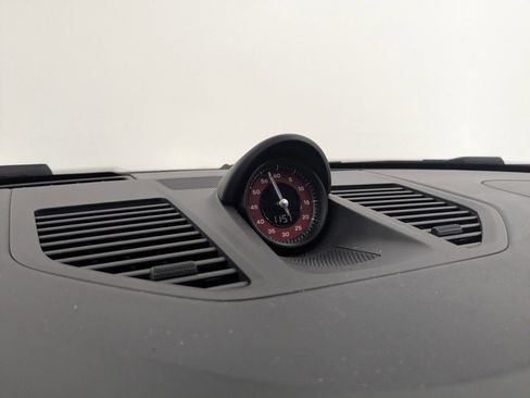 Certified 2024 Porsche 911 Carrera GTS image 19