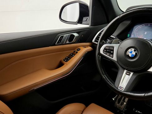 Used 2023 BMW X5 xDrive40i w/ Executive Package AWD/4WD image 24