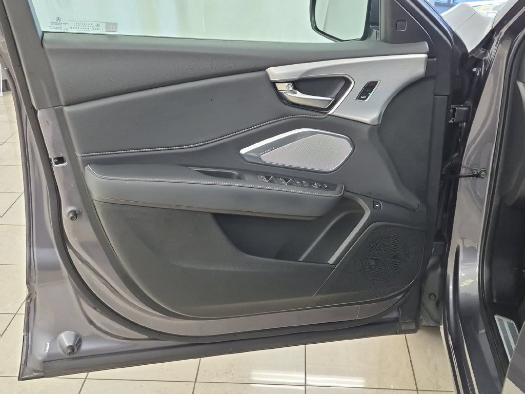Used 2019 Acura RDX w/ Technology Package AWD/4WD image 16