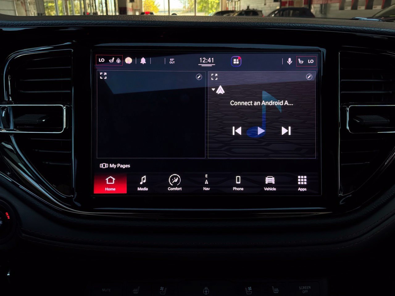 Used 2021 Dodge Durango R/T w/ Technology Group RWD image 41