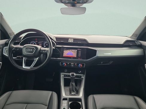 Used 2022 Audi Q3 2.0T Premium w/ Convenience Package AWD/4WD image 11