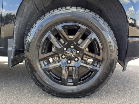 Used 2022 Chevrolet Silverado 1500 RST w/ Protection Package image 10