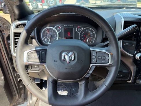 Used 2025 RAM 2500 Big Horn AWD/4WD image 14