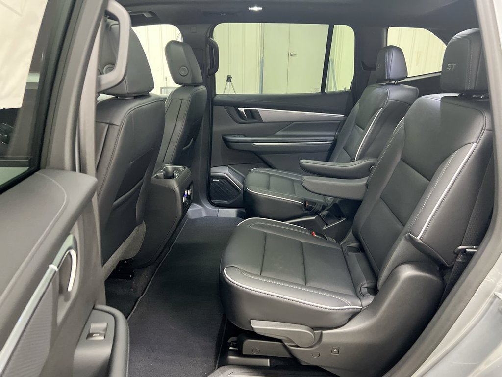New 2027 Buick Enclave Sport Touring w/ Power Package AWD/4WD image 24
