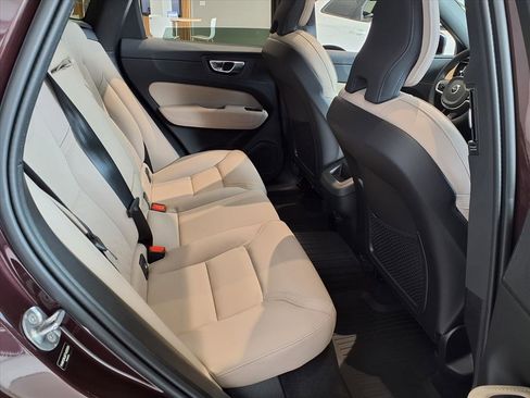 New 2026 Volvo XC60 B5 Core w/ Protection Package image 9